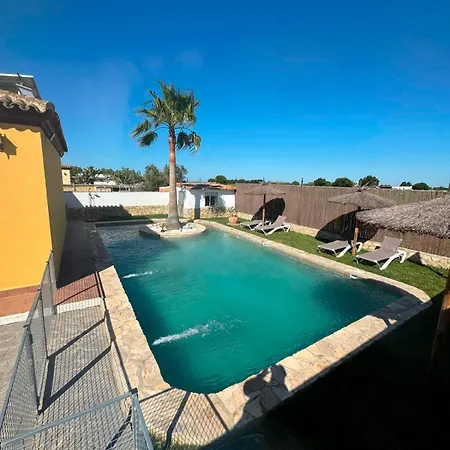Con Piscina Privada Isla